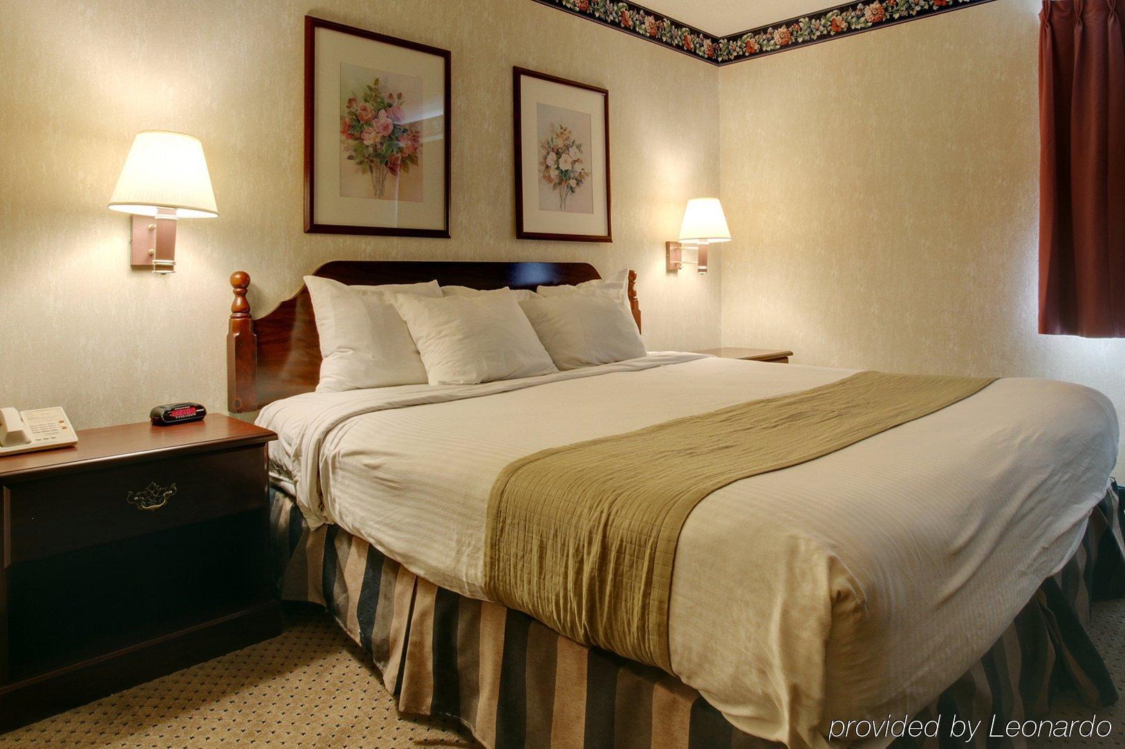 Americas Best Value Inn And Suites Saint Charles Kamer foto