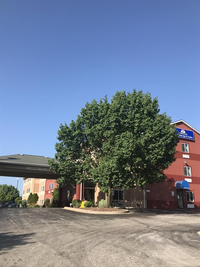 Americas Best Value Inn And Suites Saint Charles Buitenkant foto